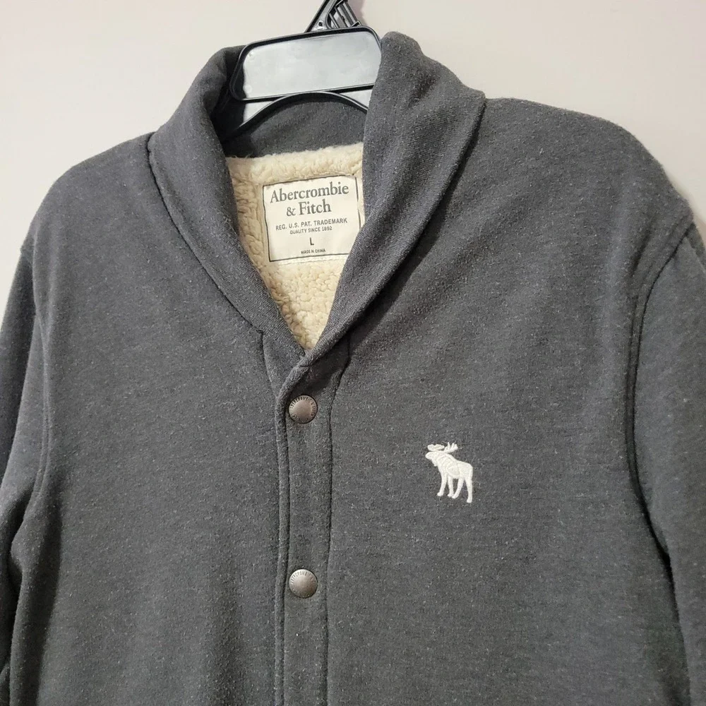 Abercrombie & Fitch Sherpa Lined Cardigan Jacket Mens L Gray Shawl Collar Moose